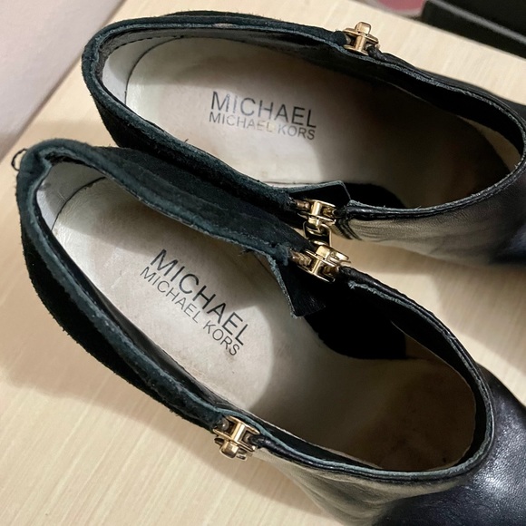 Michael Kors Black Leather Ankle Boots - Picture 7 of 7